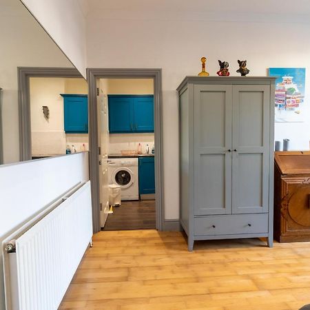 Spacious And Light Flat In Clapham London Kültér fotó
