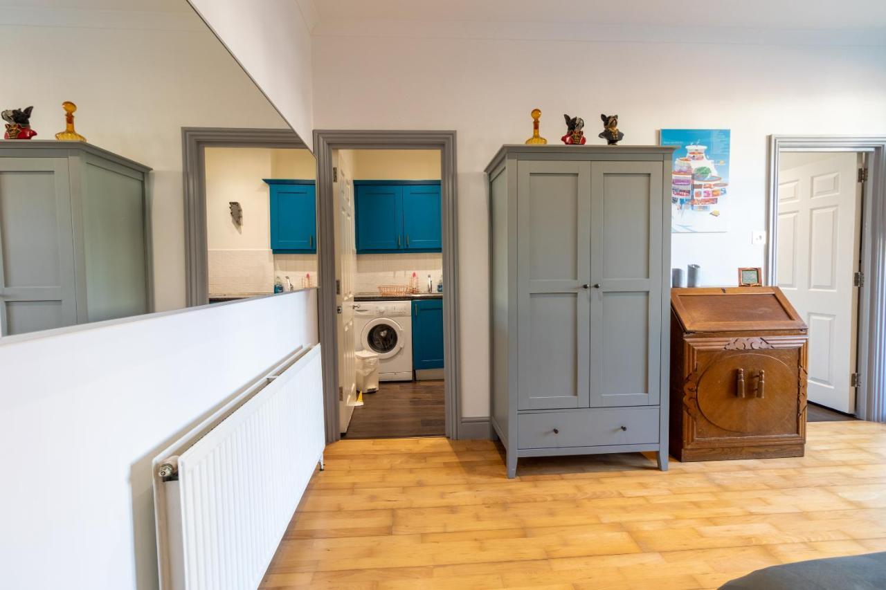 Spacious And Light Flat In Clapham London Kültér fotó