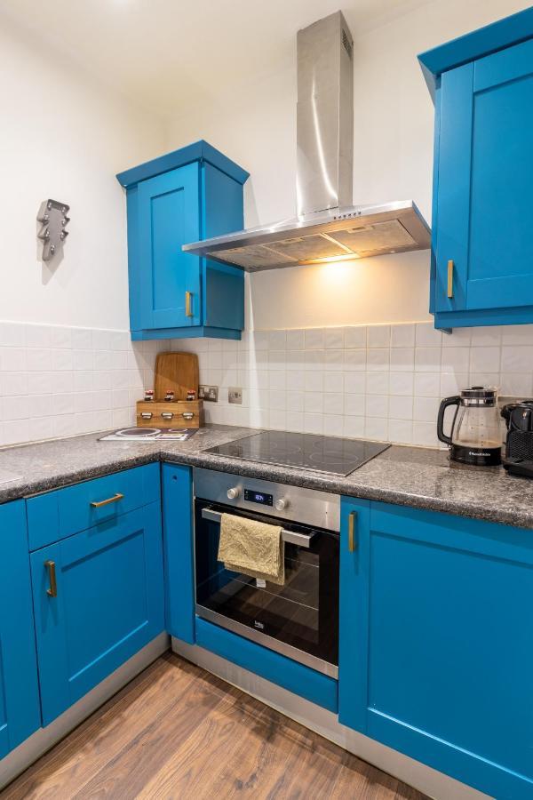 Spacious And Light Flat In Clapham London Kültér fotó