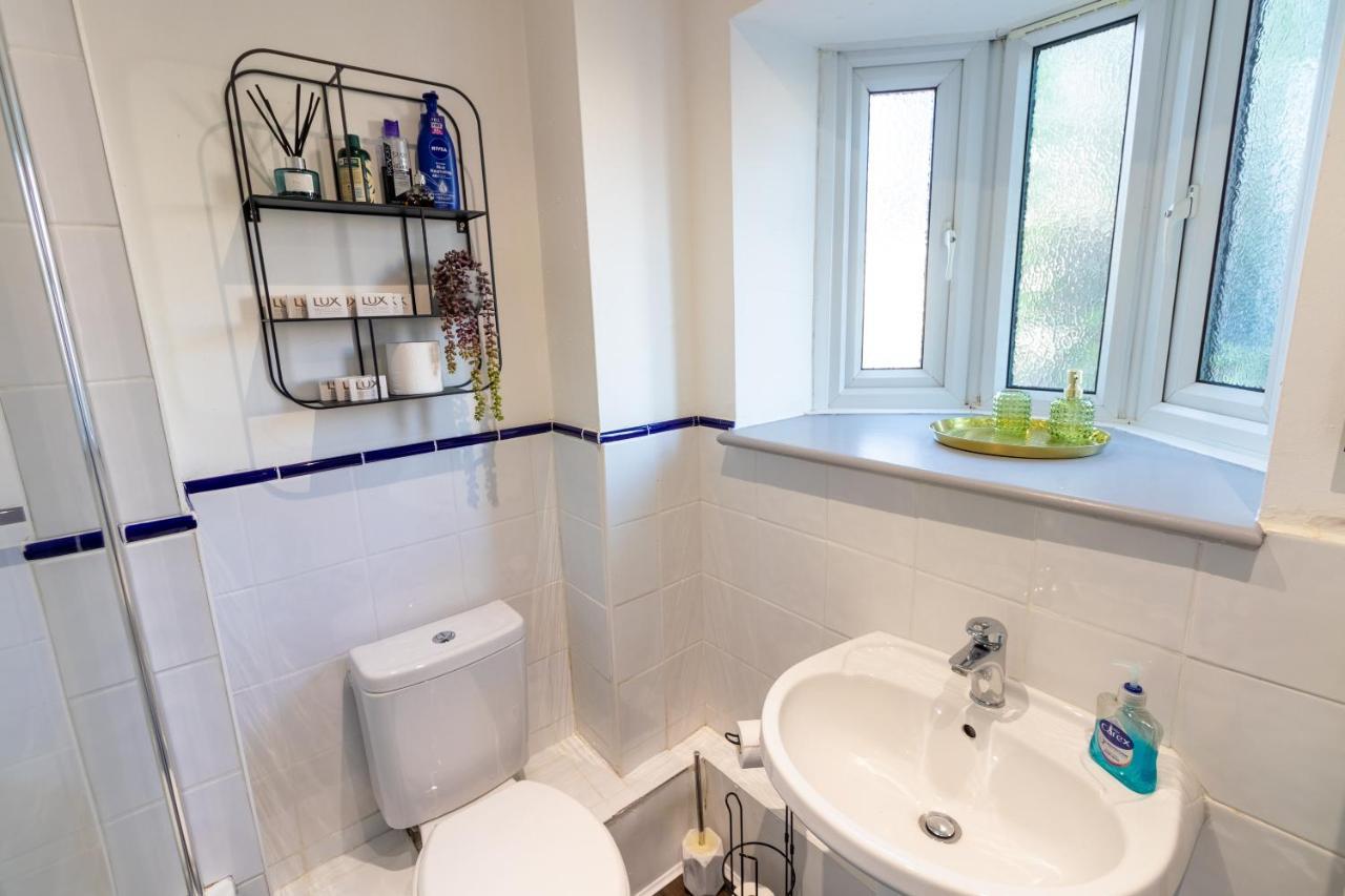 Spacious And Light Flat In Clapham London Kültér fotó